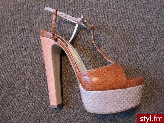 Pozostałe Buty Moda
