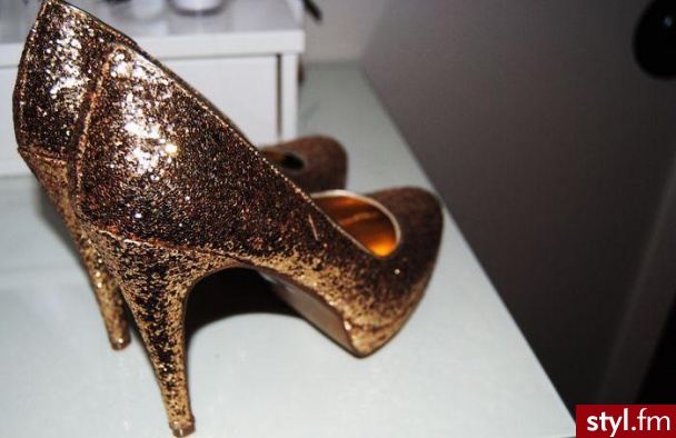 Szpilki Buty Moda