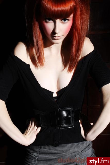 Średnie Fryzury