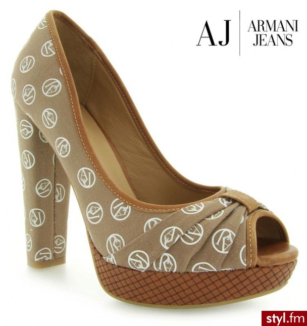 Armani Jeans T5543 J5 1Y BEIGE - Czółenka Buty Moda