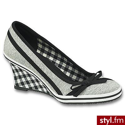 Pozostałe Buty Moda