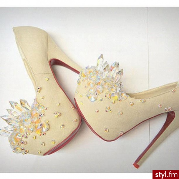 Szpilki Buty Moda