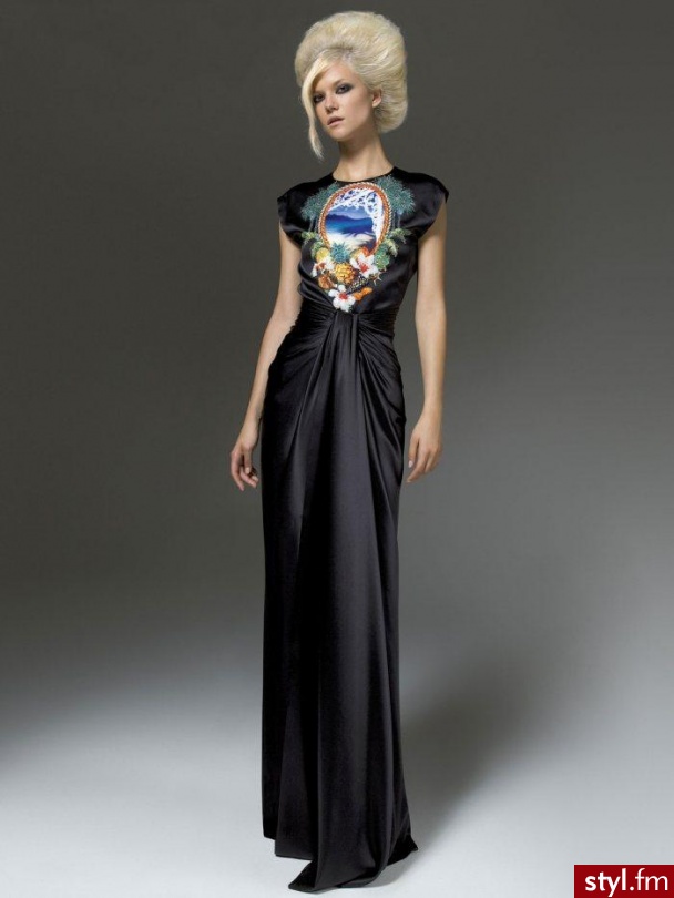 Sukienki Moda