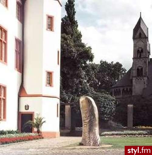 Który pomnik najbardziej pomysłowy ?? xD - Misz-masz