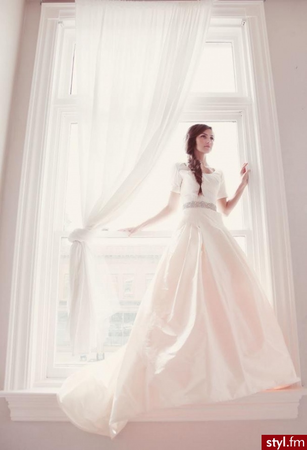 Sukienki Moda