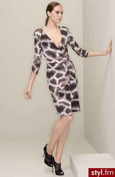 sukienka Roberto Cavalli. sukienka Roberto Cavalli. Cena: 4 164 zł

Kupisz w sklepie Nordstrom. - Pozostałe Ciuchy Moda