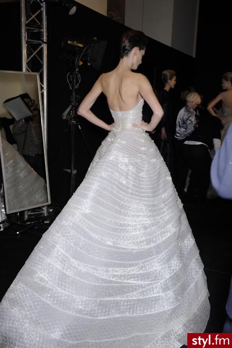 Sukienki Moda
