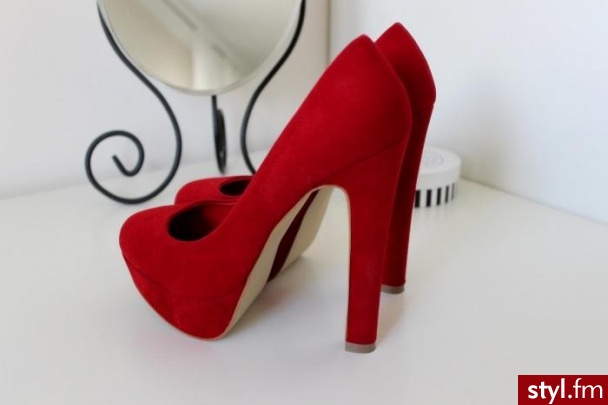 Szpilki Buty Moda