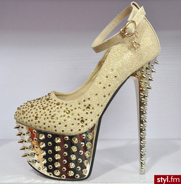 Szpilki Buty Moda