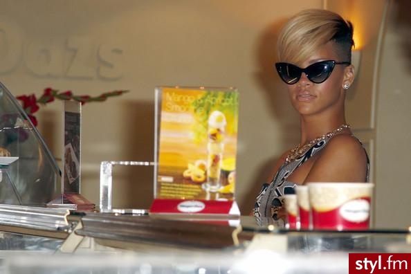 Rihanna. Rihanna ♥ - Moda uliczna Inne Moda