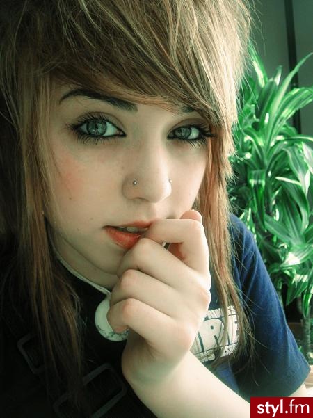 EMO Alternatywne Średnie Fryzury