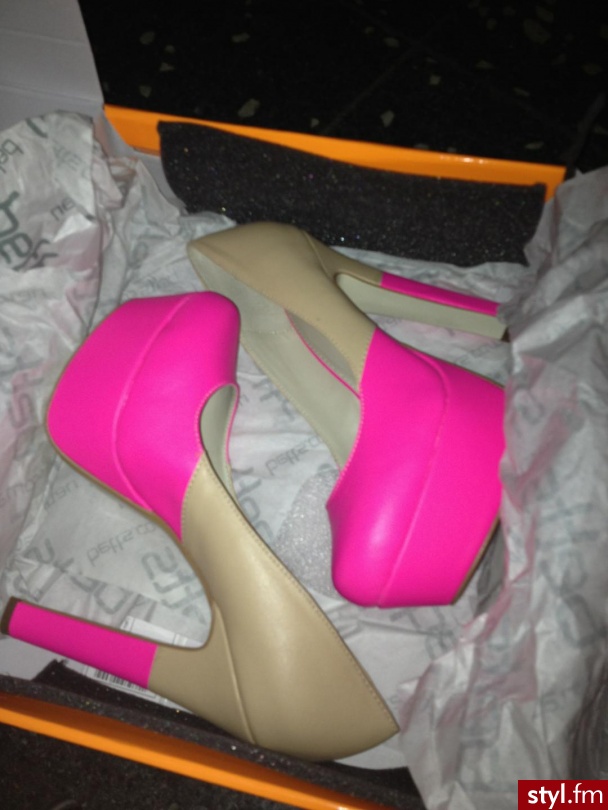 Szpilki Buty Moda