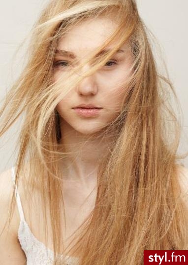 Blond Rozpuszczone Proste Na co dzień Długie Fryzury