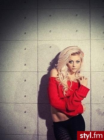 Blond Rozpuszczone Kręcone Na co dzień Długie Fryzury