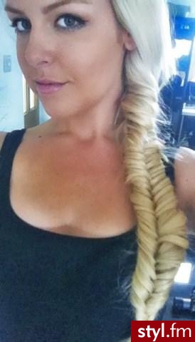 Blond Upięcie Proste z grzywką Na co dzień Średnie Fryzury