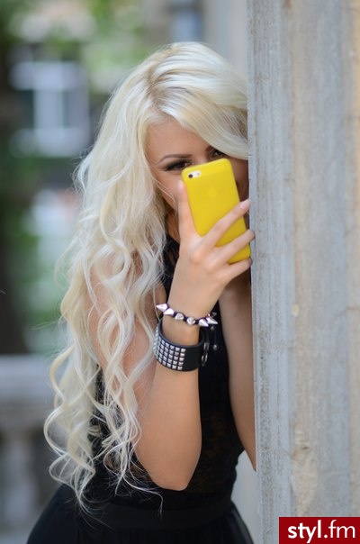 Blond Rozpuszczone Kręcone Na co dzień Długie Fryzury