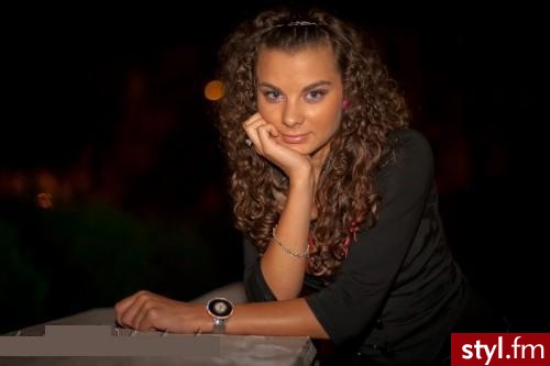 Kręcone Na co dzień Średnie Fryzury