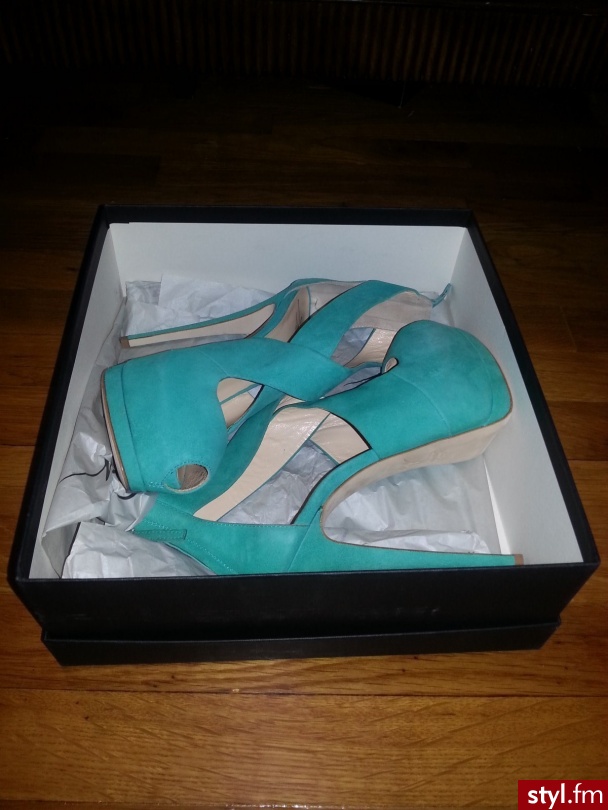 Szpilki Buty Moda