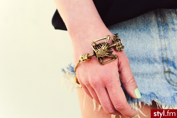 http://paniekscelencja.blogspot.com/ - Bransoletki Biżuteria Moda