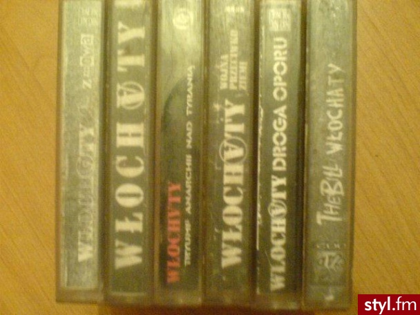 KASETY MAGNETOFONOWE. ORYGINALNE KASETY MAGNETOFONOWE, STARE ALE JARE KAPELE PUNKOWE, SKA METAL. KASETY SĄ ORYGINALNE. DOSKONAŁY PREZENT DLA KOGOŚ KTO KOCHA MUZYKĘ I POSIADA MAGNETOFON ^^

UWAGA, SUGEROWANA CENA ZA SZTUKĘ!!! - Misz-masz
