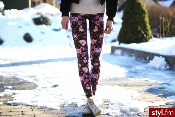 Leginsy Spodnie Moda