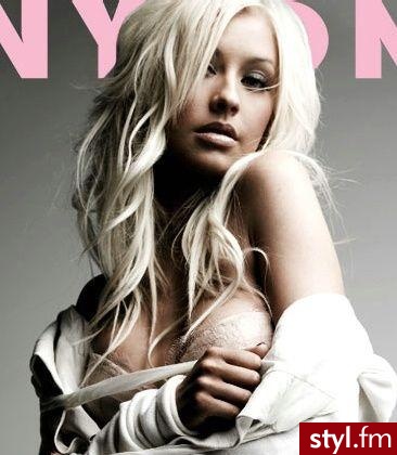 Christina Aguilera > Nylon Magazine 2oo7 - Długie Fryzury