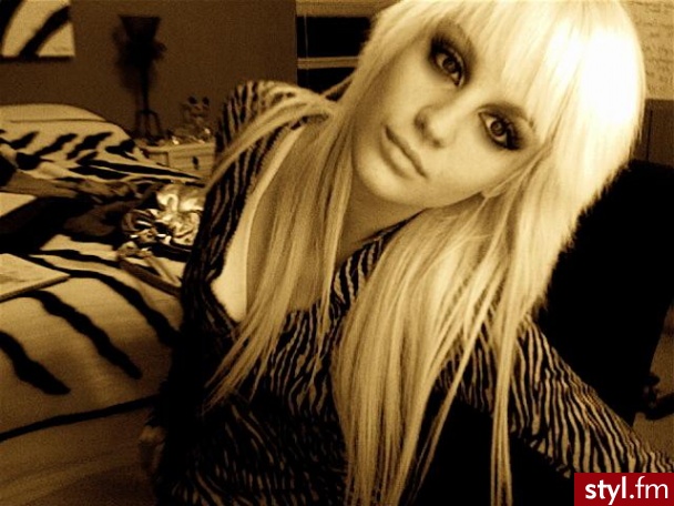 Blond EMO Alternatywne Długie Fryzury