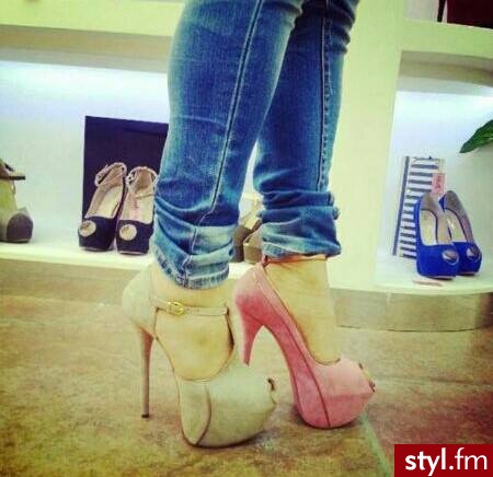 Szpilki Buty Moda
