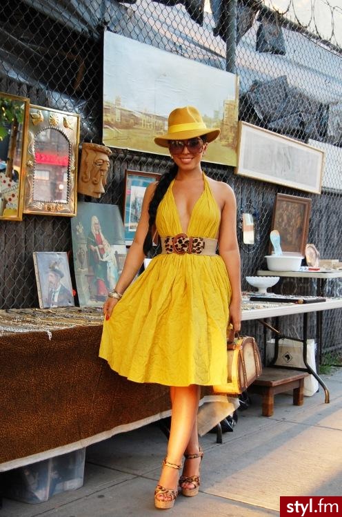Sukienki Moda