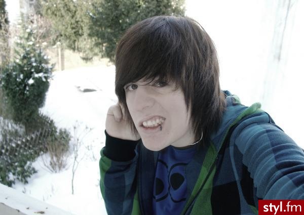 EMO Alternatywne Średnie Fryzury