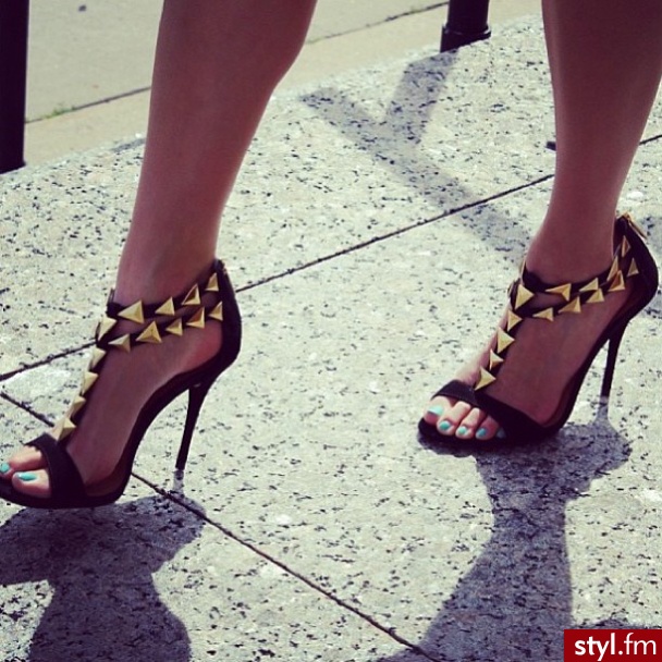 Szpilki Buty Moda
