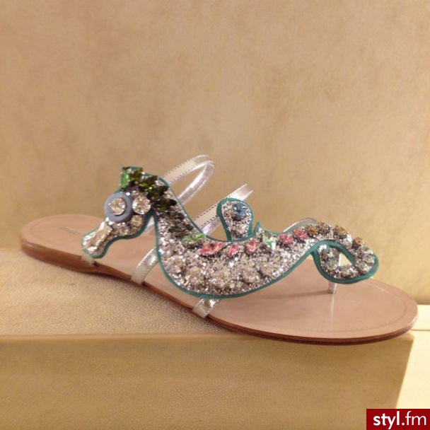 Klapki Buty Moda