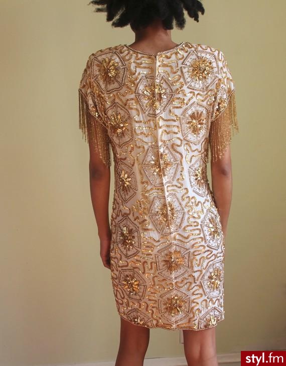 Sukienki Moda
