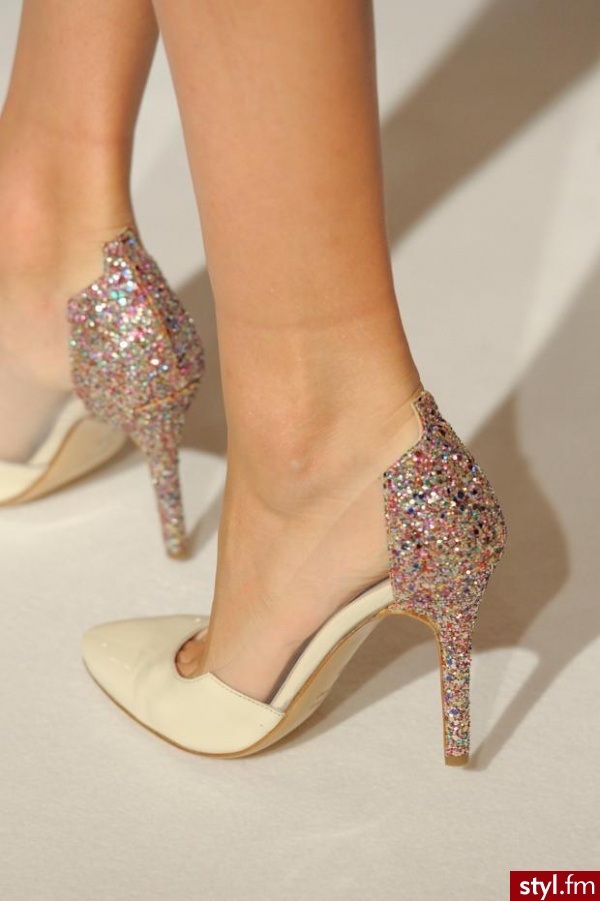 Szpilki Buty Moda