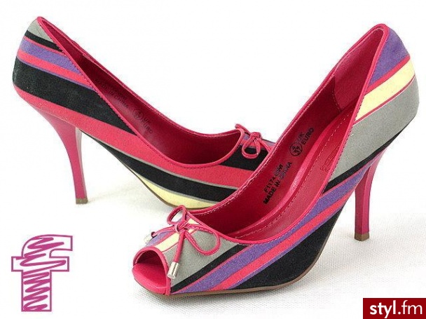 http://allegro.pl/item364834845_buty_fantasy_f1174_fuchsia_wiosna_2008_r_38.html

Cena:169.00 - Pozostałe Buty Moda