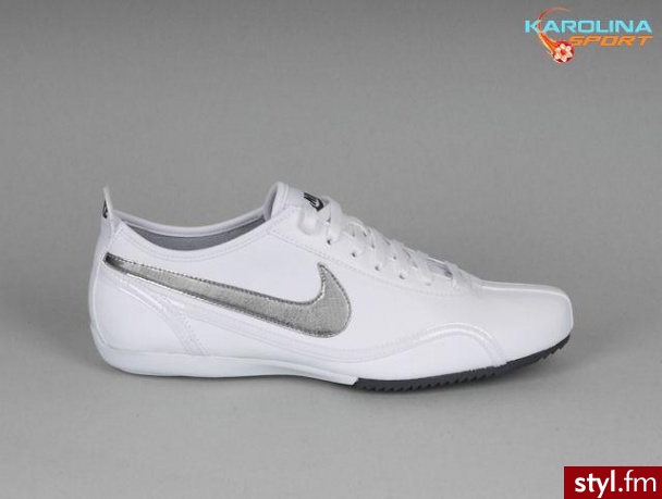 NIKE IZANAMI WMNS. Moje nowe na fitness. Wygodne i ładnie wyglądają na nodze. :) 199,99zł - Pozostałe Buty Moda