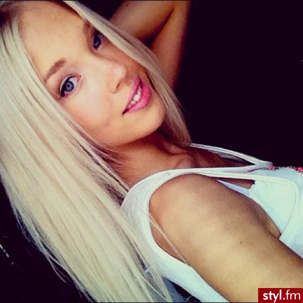 Średnie Fryzury