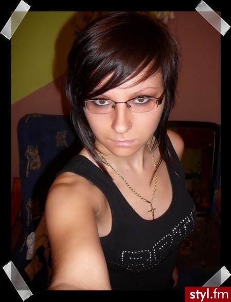 EMO Alternatywne Średnie Fryzury