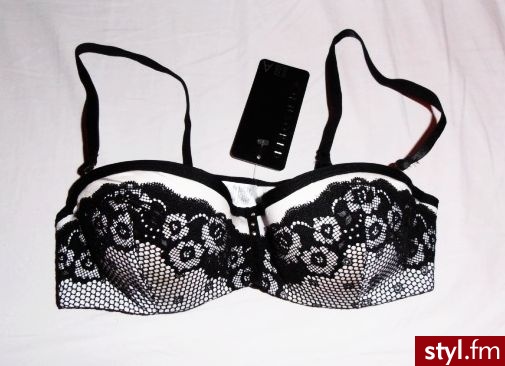 Biustonosze Bielizna Moda