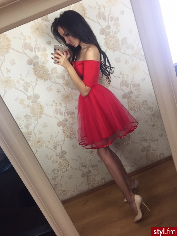 Wieczorowe Sukienki Moda