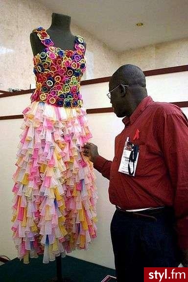 sukienka z gumek ;D - Pozostałe Ciuchy Moda