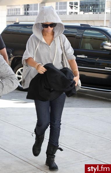 Rihanna - Moda uliczna Inne Moda