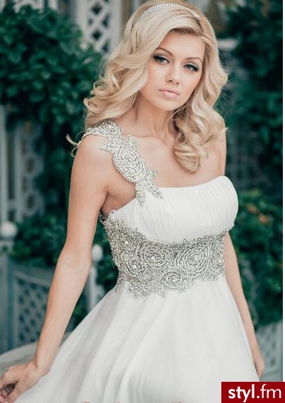 Blond Rozpuszczone Kręcone Ślubne Długie Fryzury