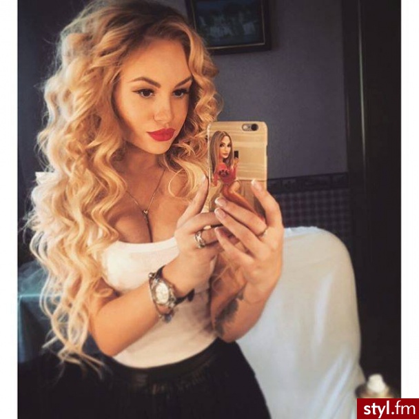 Blond Rozpuszczone Kręcone Na co dzień Długie Fryzury