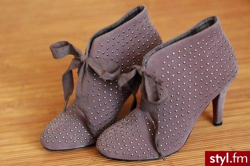 Pozostałe Buty Moda