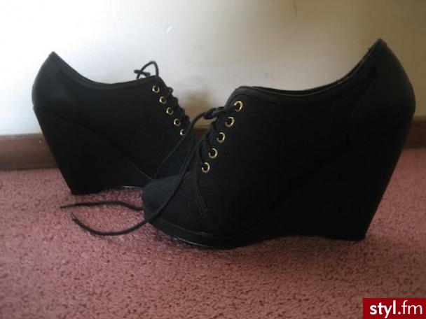 Pozostałe Buty Moda