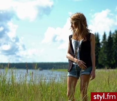 Jeżeli zdjęcie znajduje się już w galerii poproszę o link - Moda uliczna Inne Moda
