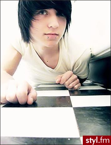 EMO Alternatywne Średnie Fryzury