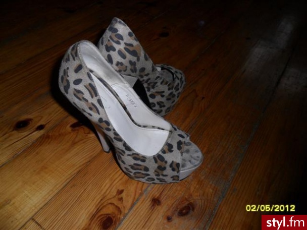 Szpilki Buty Moda