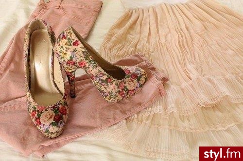 Szpilki Buty Moda